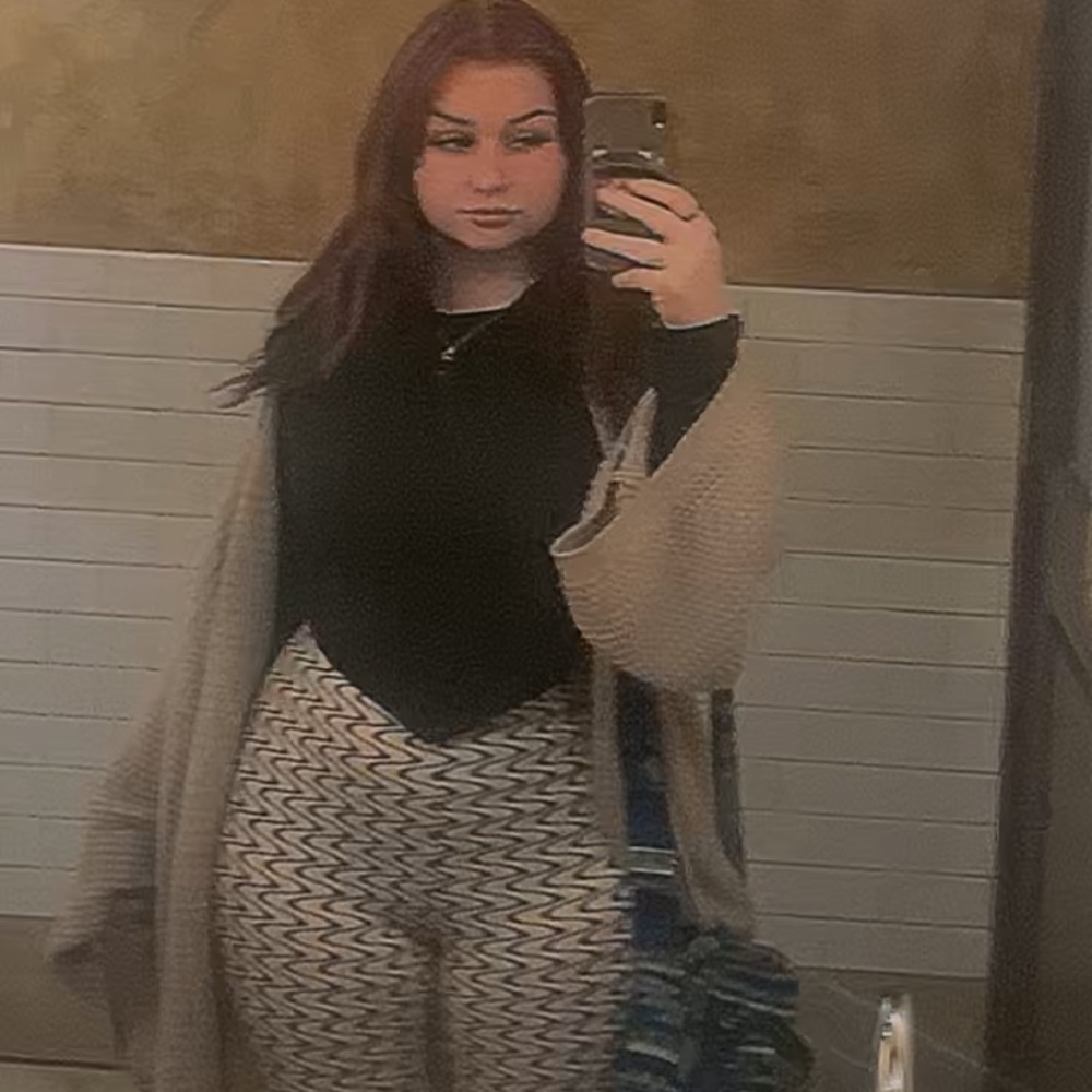 Meet your Posher, Madi